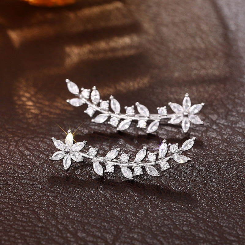 🌸 StellaBloom™ Diamond Flower Earrings – Celebrity Style Sparkling Studs for Women ✨ - One For All