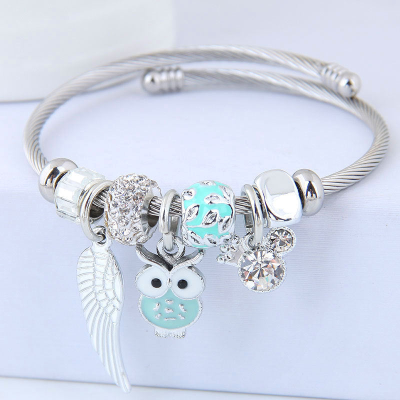 💫 GuardianGlow™ Beaded Bracelet – Owl & Wings Pendant on Steel Chain - One For All