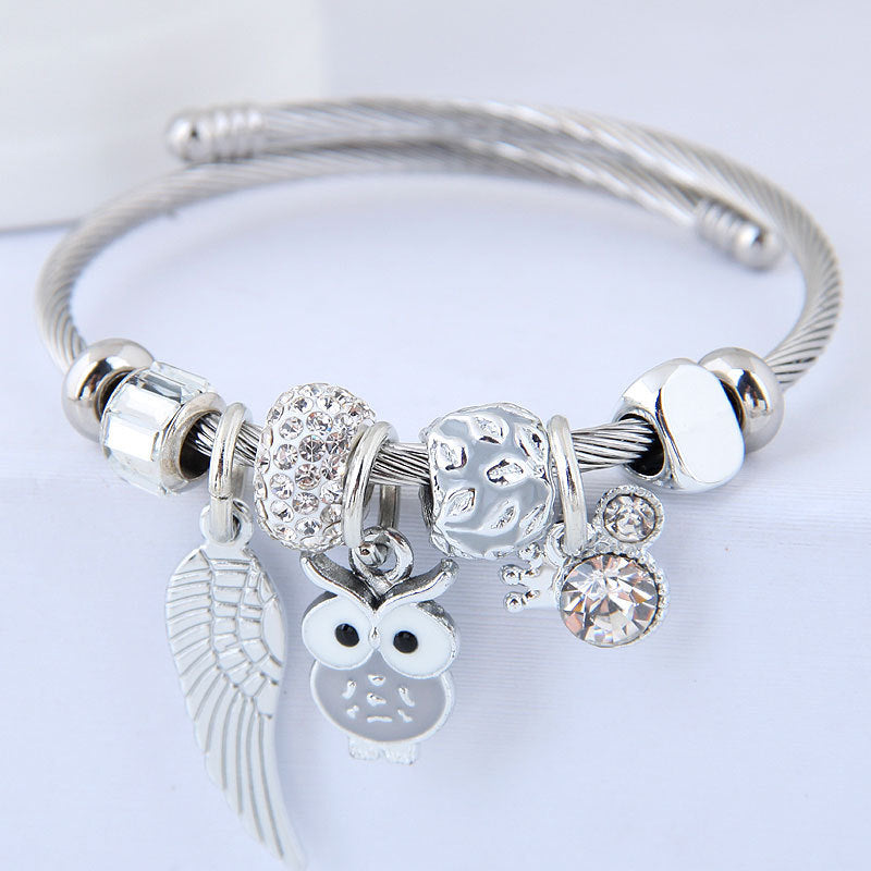 💫 GuardianGlow™ Beaded Bracelet – Owl & Wings Pendant on Steel Chain - One For All