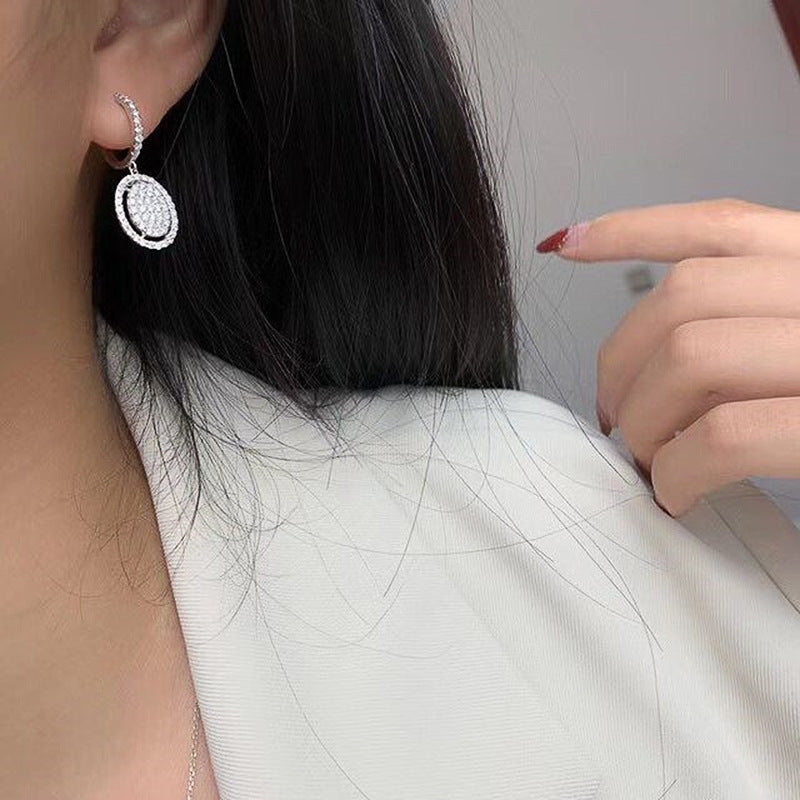 🤍 White Gold Oval Drop Earrings 💫 - One For All